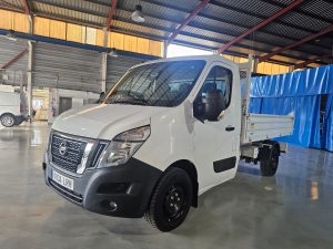 Nissan NV400 2021 BASCULANTE